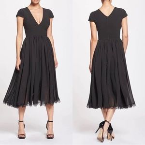 DRESS THE POPULATION Corey V-Neck Black Midi Dress